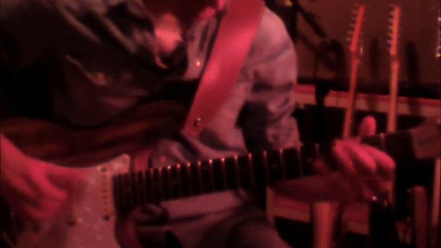Demo Manne Raven on 1966 Fender Deluxe Reverb смотреть онлайн