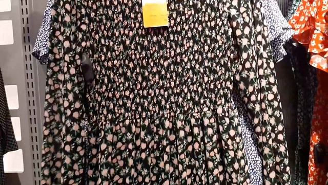 lefties РАСПРОДАЖА ЖЕНСКИЕ ПЛАТЬЯ ВСЕГО 699 Р смотреть онлайн