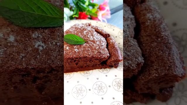 Шоколадный пирог без муки и без разрыхлителя.Ссылка на рецепт в комментарии смотреть онлайн