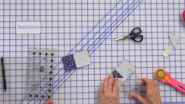 Creative Grids Folded Corner Clipper Tool | a Shabby Fabrics Notion Video смотреть онлайн