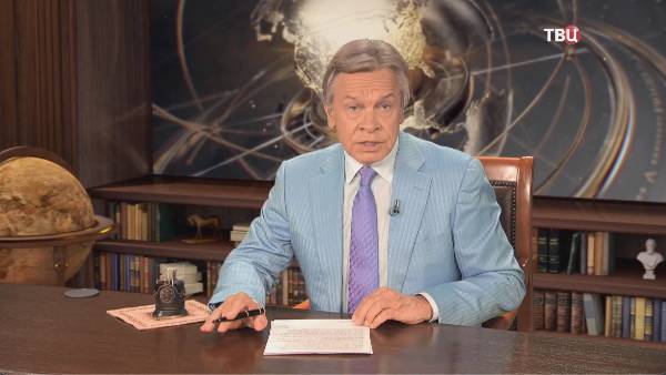 Путаница в голове у Байдена нарастает: оговорки на саммите НАТО открывают дверь к новому скандалу смотреть онлайн