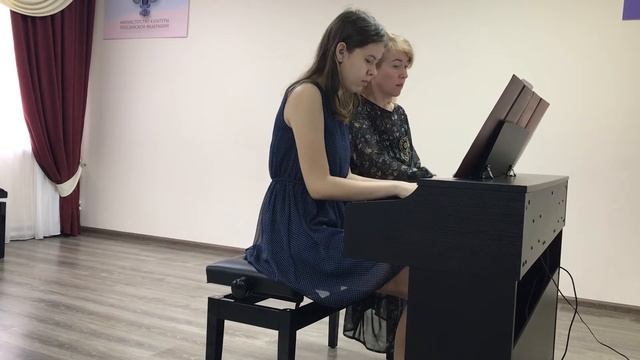 Фортепианный ансамбль Г.Свиридов «Вальс» смотреть онлайн