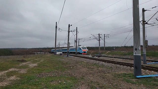 Приветливая бригада! Электропоезд ЭП2Д-0115 Евпатория - Севастополь смотреть онлайн