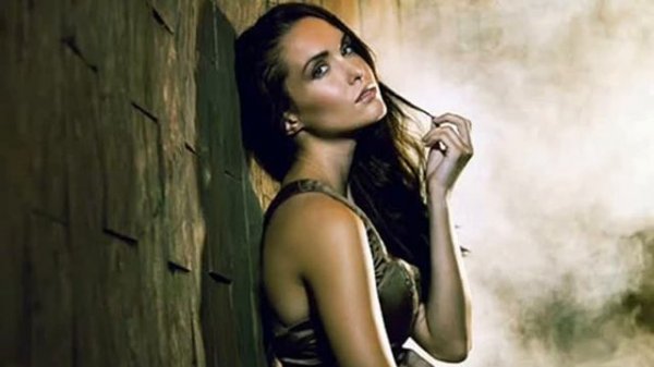 ულამაზესი ქართული სიმღერა   საღამო ხანს პაემანზე - ლევან კაშმაძე