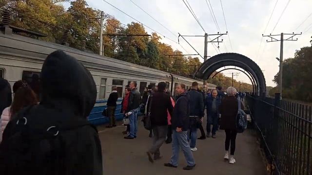 "+15 минут опоздания" Шестивагонная Эр9м-548 №6014 мироновка-киев пл.Тарасовка смотреть онлайн