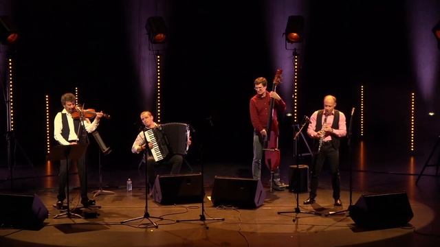 7:40 PM - The Klezmer Tunes смотреть онлайн