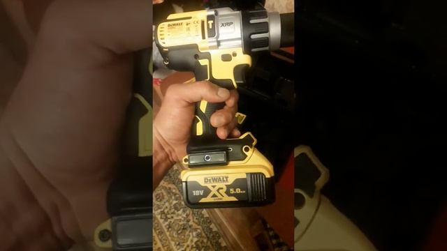 шуруповерт DeWALT DCD996P2 для рыбалки за 180000 тыс. тенге