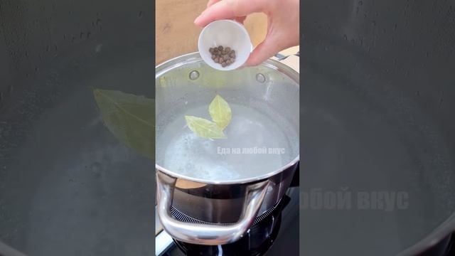 Только так, другие способы не признаю. Хрустят!! Самые настоящие и вкусные малосольные огурцы ПРОСТ смотреть онлайн