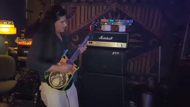 Still freestylin on the Jagermeister guitar смотреть онлайн