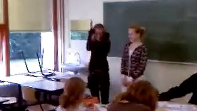 kabouterplopdans sarah emma смотреть онлайн