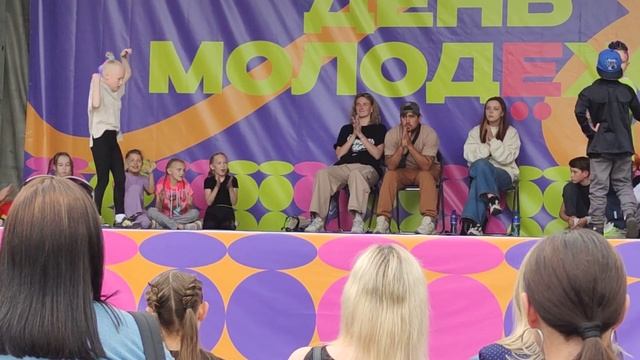 День молодежи в Угличе, детские танцевальные батлы, финальная стадия смотреть онлайн