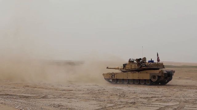 NAVCENT CMDR firing M1A2 Abrams смотреть онлайн