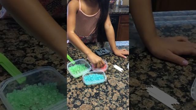 Sweet Treats Lane Candy Lollipop Maker Review 2016 New Toy- P1 смотреть онлайн