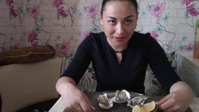 Устрицы 👍#mukbang #устрицы #морепродукты #мукбангморепродукты #mukbangvlog #asmr