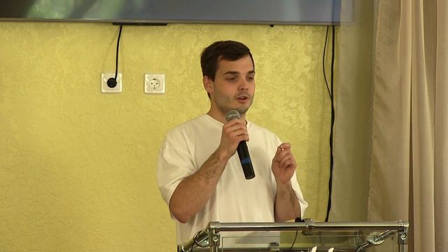 Влад Лебедев I Свидетельство об исцелении I Бог слышит нас смотреть онлайн