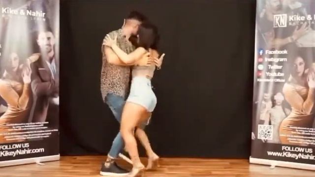Senorita Bachata Challenge (version 2) смотреть онлайн