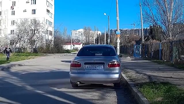 Олени на дорогах! Самые нелепые аварии! / Caution! Deer on the roads! The most ridiculous accident! смотреть онлайн