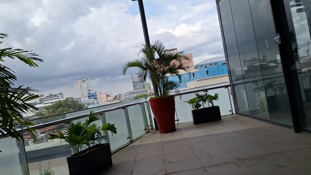 ТЦ Robinsons Galleria в Себу, Филиппины