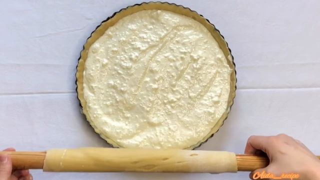 Творожный и ягодный пирог