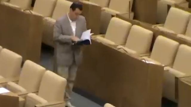 Нам легко не будет никогда смотреть онлайн