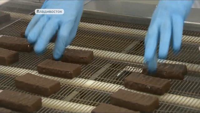 Сладкие новогодние подарки доставили во все муниципалитеты Приморья смотреть онлайн