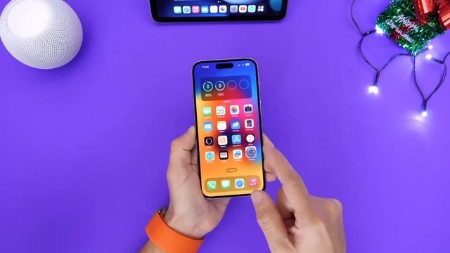 Apple CAN’T FIX This Problem - iOS 16.2 смотреть онлайн