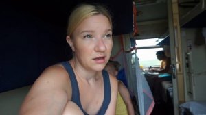 ВЛОГ: Едем домой, Поезд Анапа - СПБ ) ОБЗОР купе, 2 дня в пути с детьми)