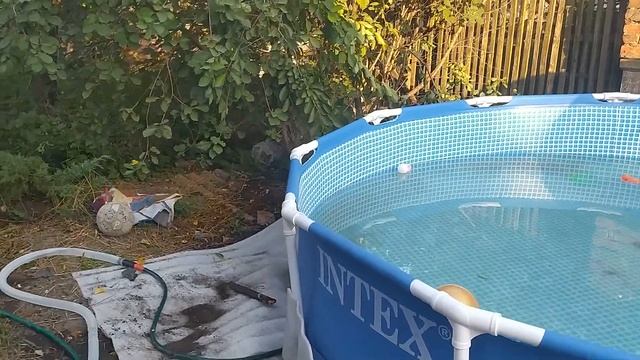 Как быстро слить воду с каркасного бассейна INTEX смотреть онлайн