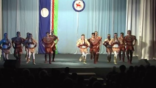 Народный коллектив ЭННЭКЭЭН с. Хатыстыр 3-12