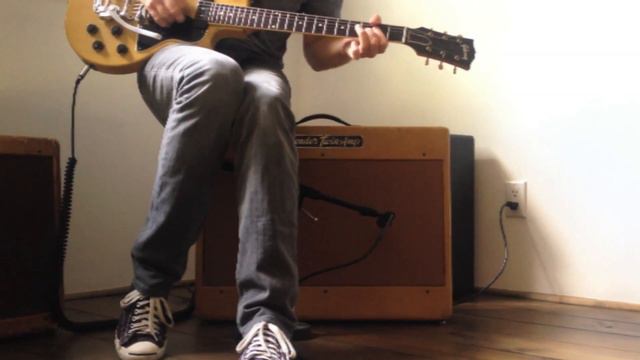 1954 Fender Twin Amp and 1956 Gibson Les Paul Special смотреть онлайн