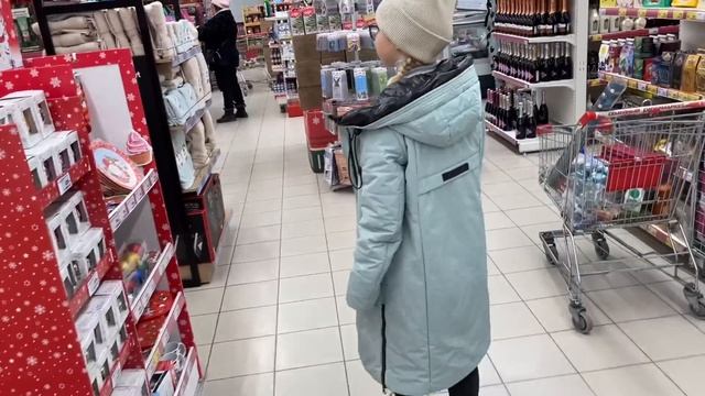 Еду В БОЛЬНИЦУ К ЮЛЕ ! Не КУПИЛ ADVENT Календарь ДОЧЕ ! Батя Леша смотреть онлайн