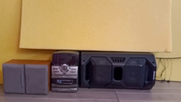 Defender Rage Black пример работы в помещении в разных режимах -радио и пульт Мощность 50 Вт