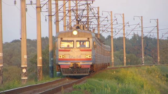 ЭР9М-541 региональным экспрессом № 846 Киев - Неданчичи. смотреть онлайн