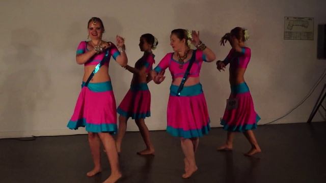 Студия восточного и индийского танца ZDStudio на конкурсе "Блистательный Санкт-Петербург" 2015 смотреть онлайн