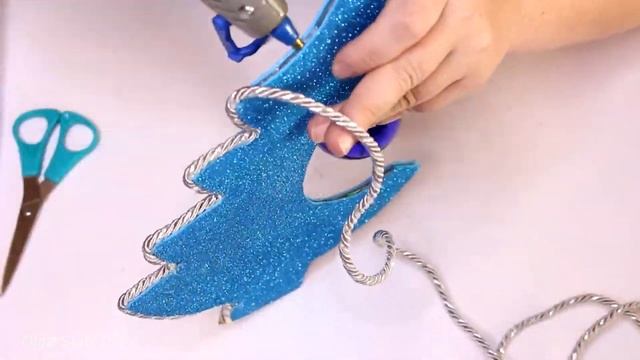 3 идеи НОВОГОДНЕГО ДЕКОРА своими руками?3 EASY IDEAS?DIY Christmas Decoration Ideas 2023 смотреть онлайн