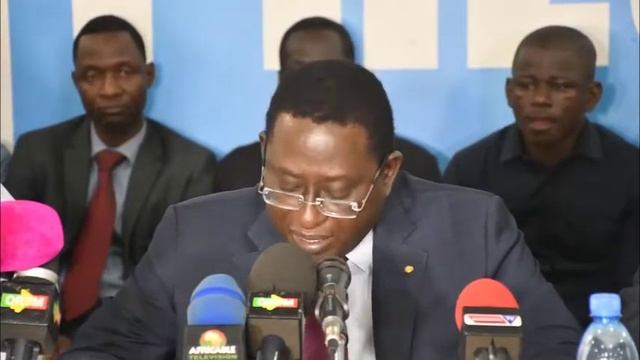 Conférence de presse du FSD sur la situation qui prévaut au Mali 01 смотреть онлайн