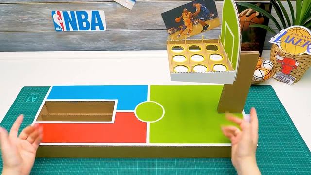 Крестики-нолики + баскетбол = новая картонная игра! смотреть онлайн
