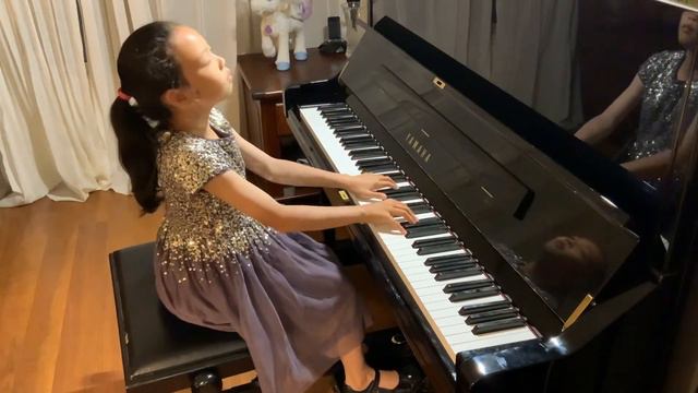 Mozart KV576 1st mvt смотреть онлайн