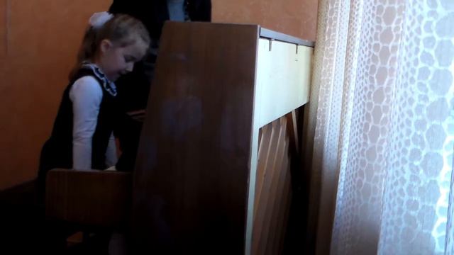 Чос Катя. Первый академконцерт по фортепиано. 6 лет. смотреть онлайн