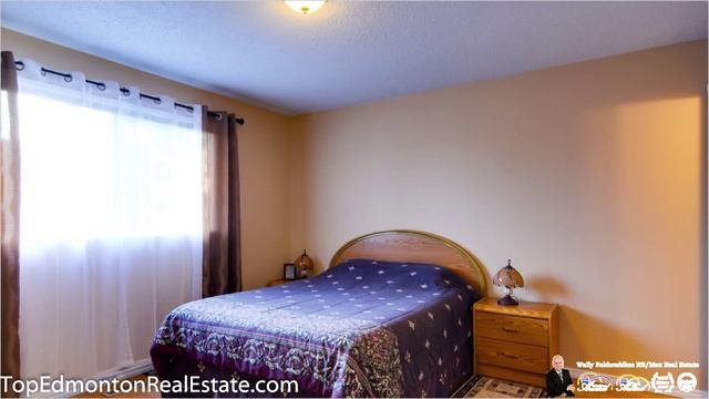 AMAZING New Listing: 20 woodcrest ave in St. Albert. Courtesy of TopEdmontonRealEstate.com смотреть онлайн