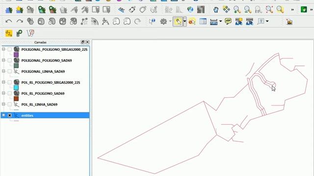 AutoCAD X Shapefile no QGIS - Convertendo camadas de RL e Rio смотреть онлайн