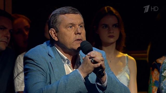 Александр Новиков читает отрывок из стихотворения «Маленькая балерина» смотреть онлайн
