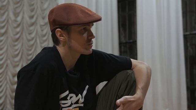 South DJ SCREAM о хип-хопе, отношениях b-boy & DJ во время батлов, о брейке как спорте и творчестве смотреть онлайн