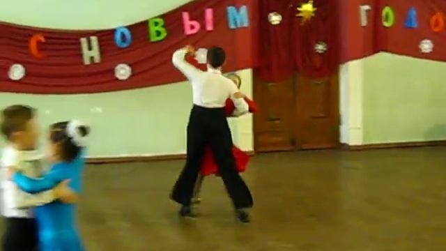 Клуб спортивного бального танца Элегия г.Кременчуг смотреть онлайн