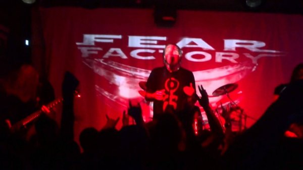 Fear Factory -- Replica (live in Rostov)