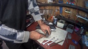 Заточить коньки дома. Экспресс заточка коньков.BAUER. Express sharpening skates