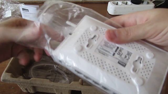 Маршрутизатор Netis WF2419E