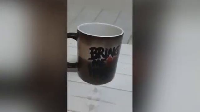 Кружка хамелеон. Подарок к Новому Году 2022 смотреть онлайн