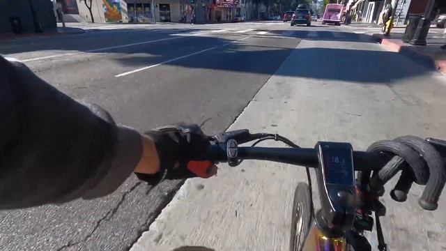 Nobody knows your on a EBIKE! Vanpowers City Vanture first impression смотреть онлайн