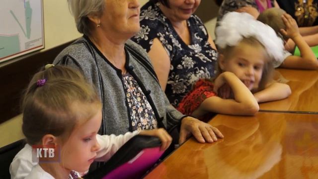 Подарки первоклассникам смотреть онлайн